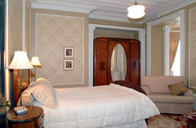 Manoir-de-Blois-Chambre-23128234m